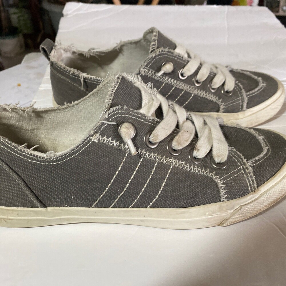 Grey Maurices Besty slipon sneaker. Sz 7m